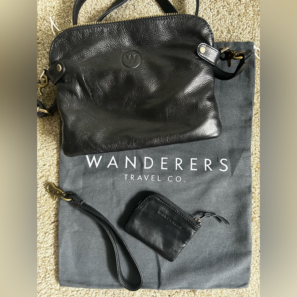 Wanderers Travel Co | The Venetian Passport & Coin Purse | Black Leather